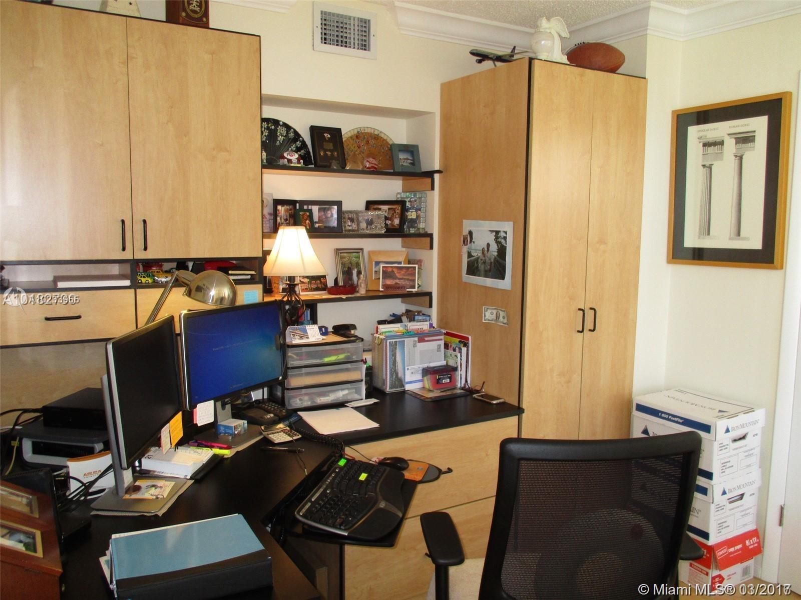 OCEANVIEW PARK CONDO - Residential Lease