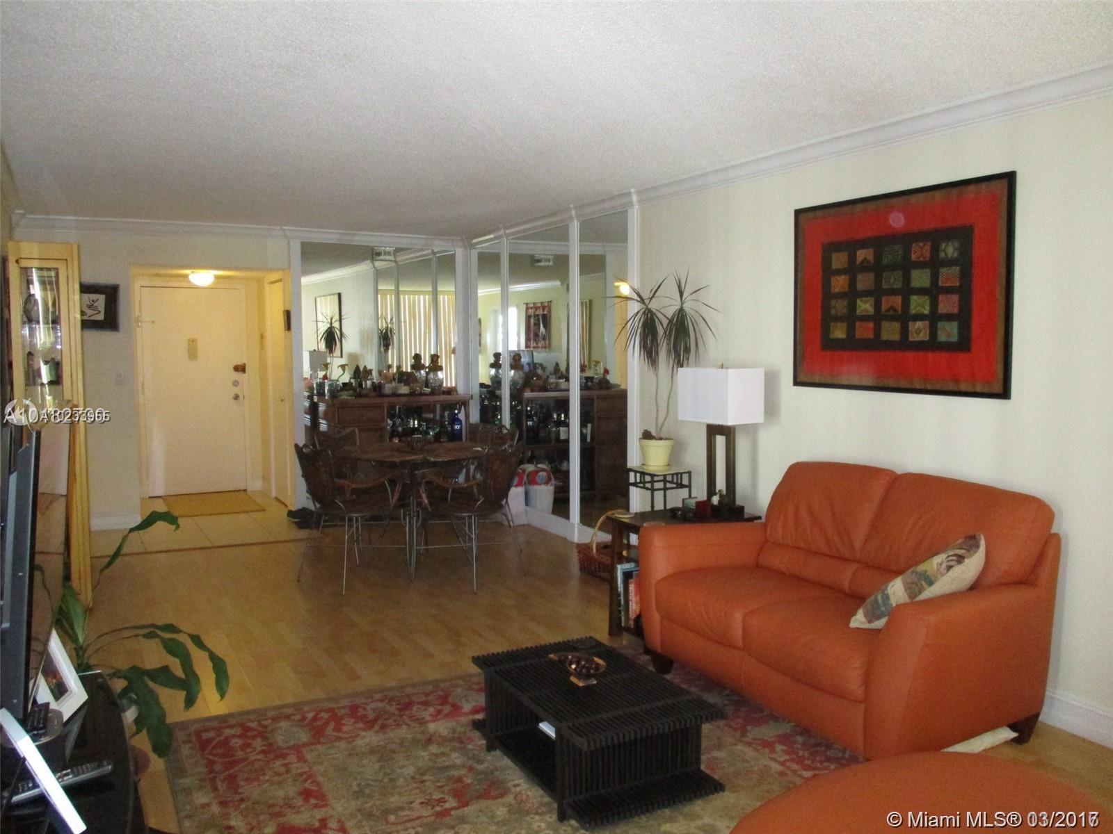 OCEANVIEW PARK CONDO - Residential Lease