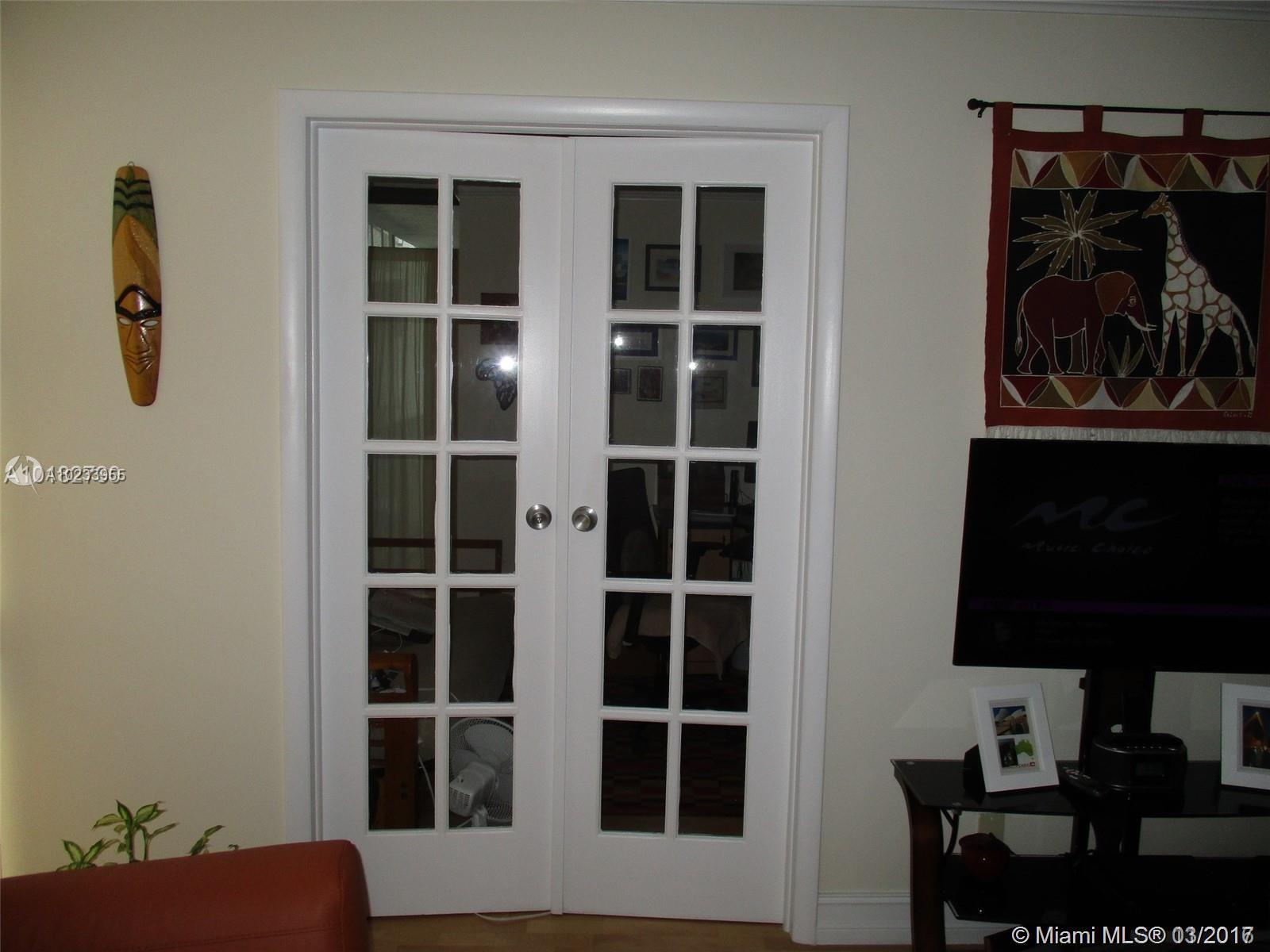 OCEANVIEW PARK CONDO - Residential Lease