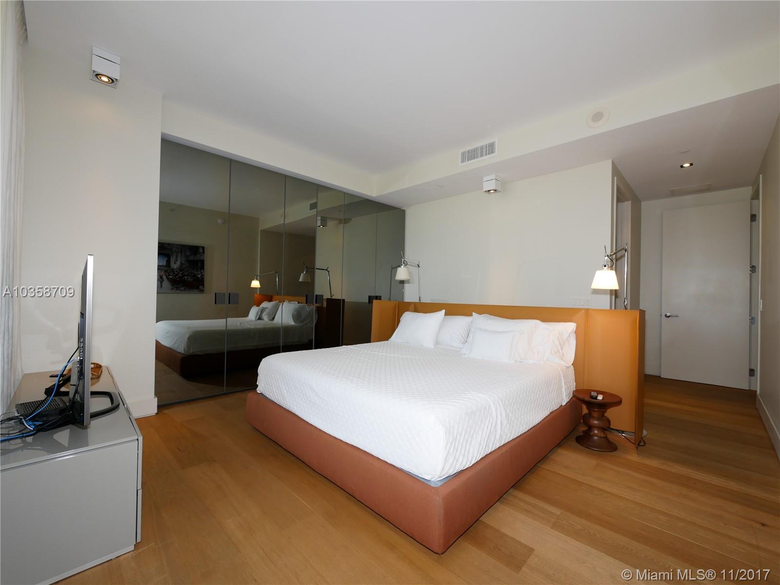 St. Regis Bal Harbour - Residential