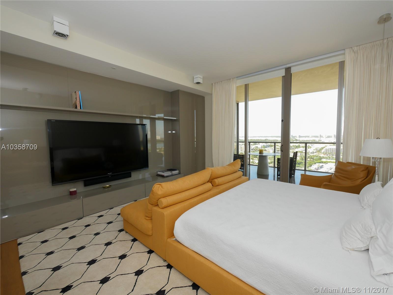 St. Regis Bal Harbour - Residential