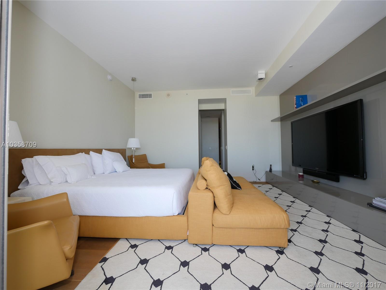 St. Regis Bal Harbour - Residential