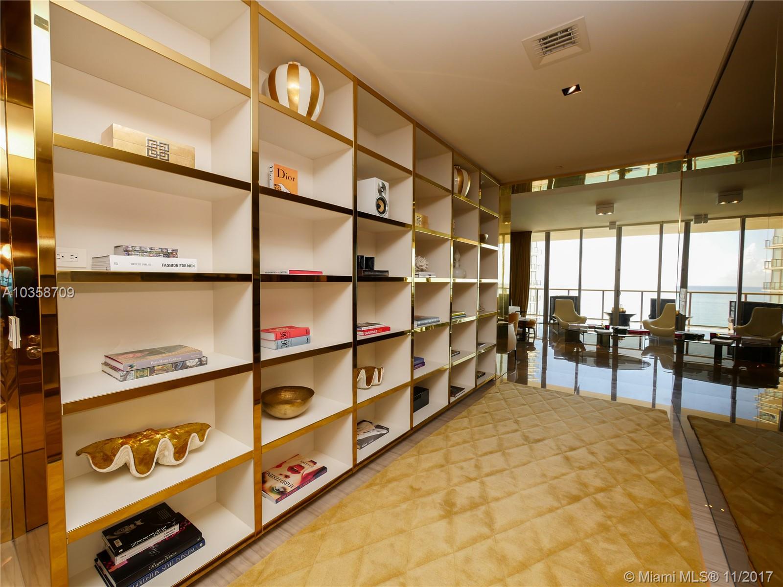 St. Regis Bal Harbour - Residential