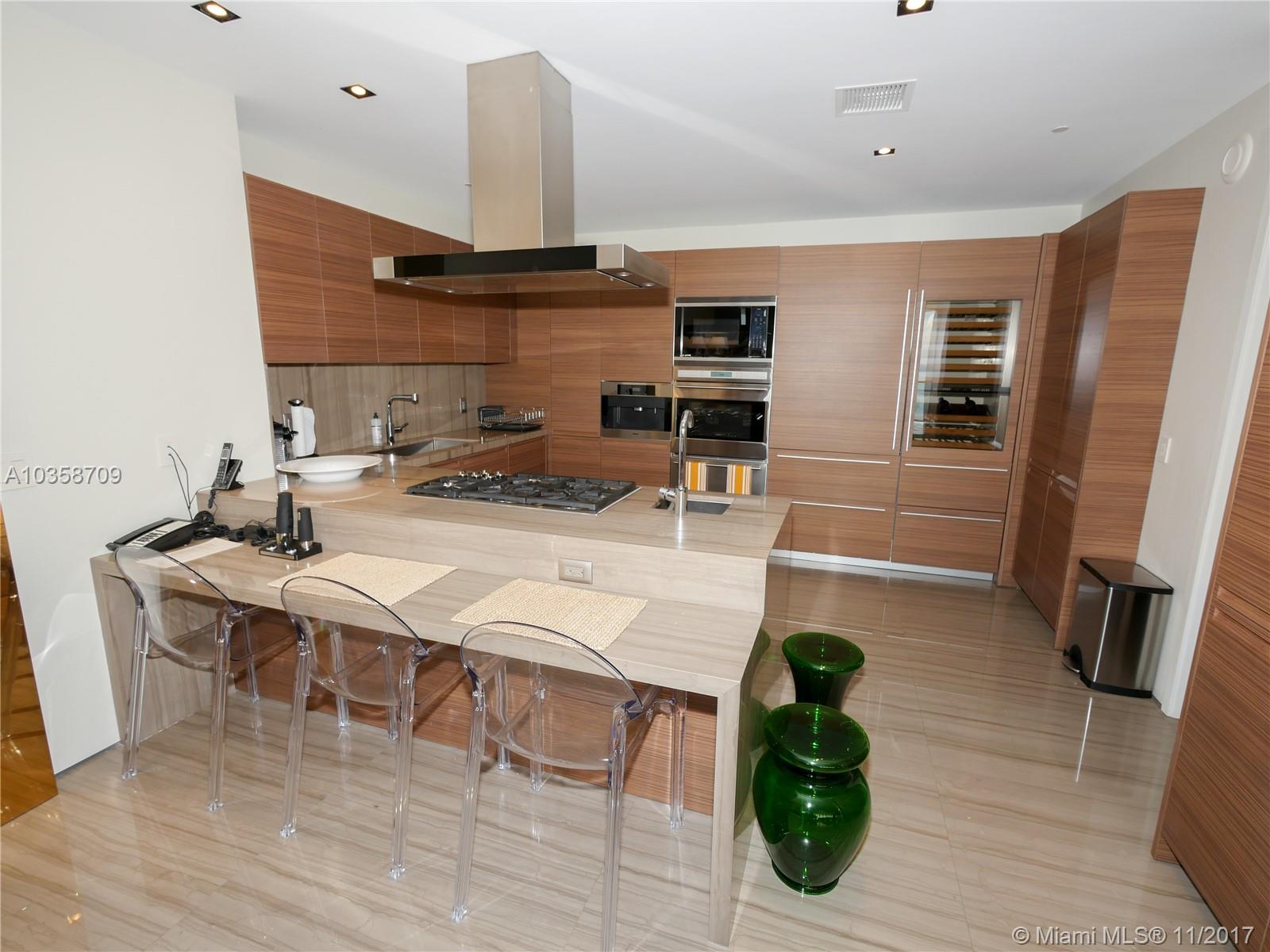 St. Regis Bal Harbour - Residential