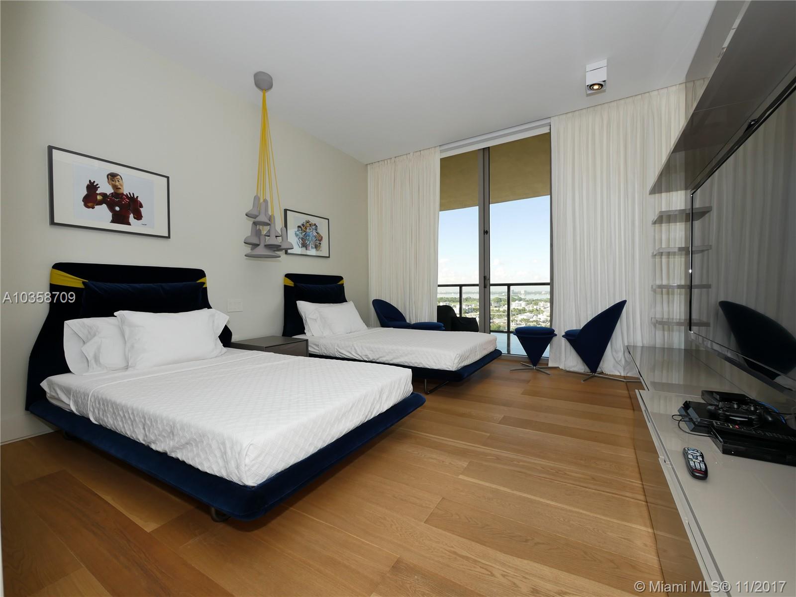 St. Regis Bal Harbour - Residential