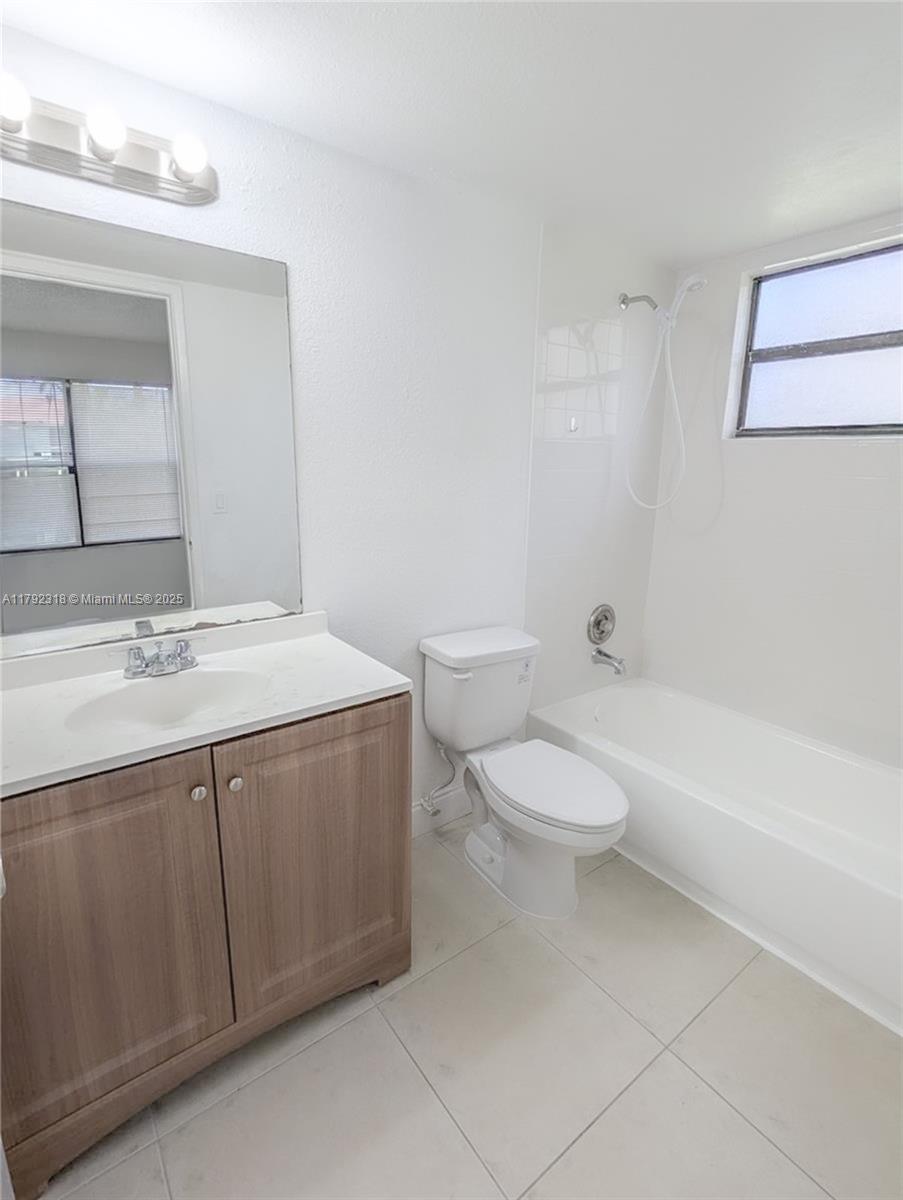 PALM BEACH GRANDE CONDO - Residential