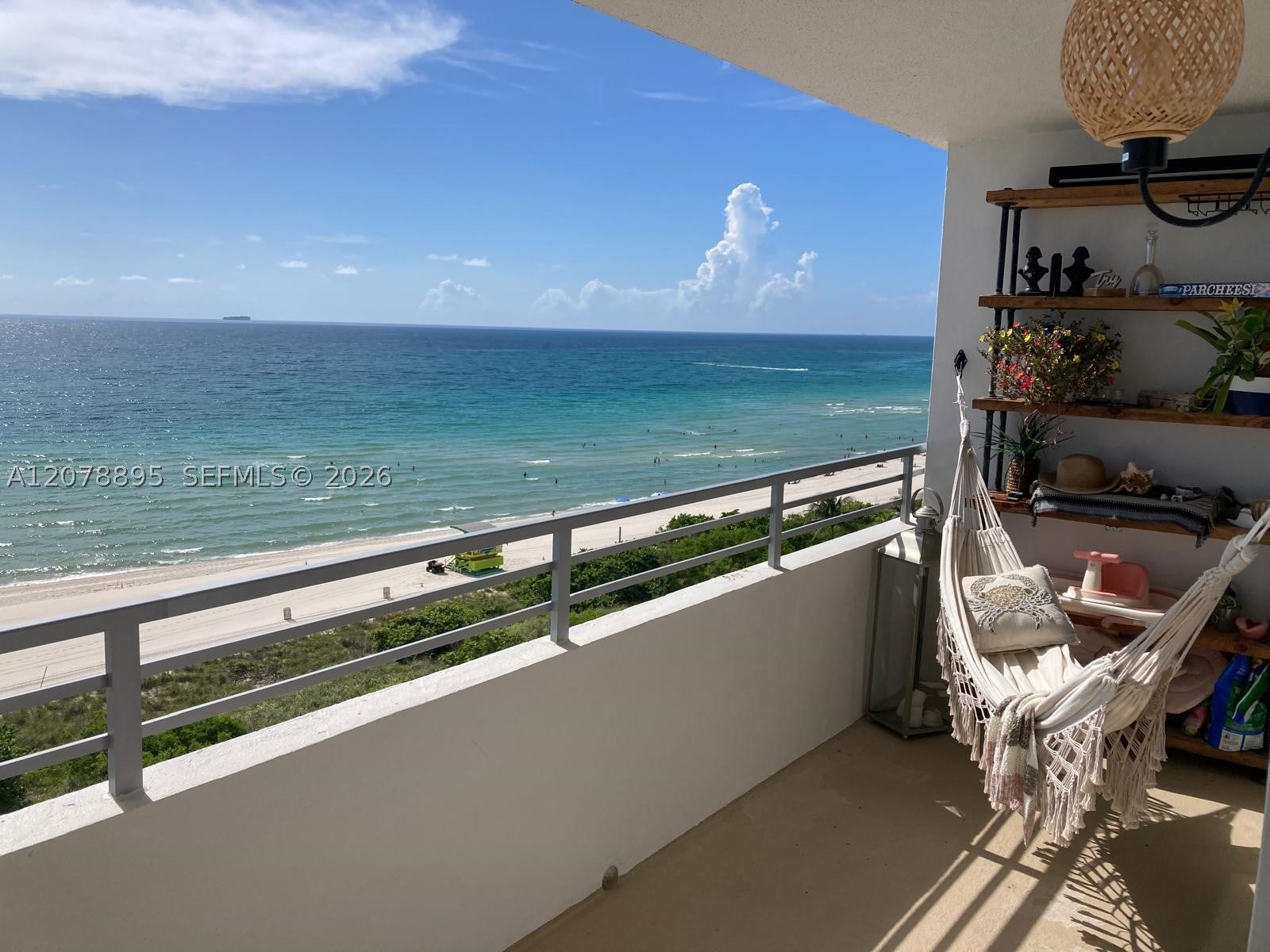 5555 Collins Ave 10G