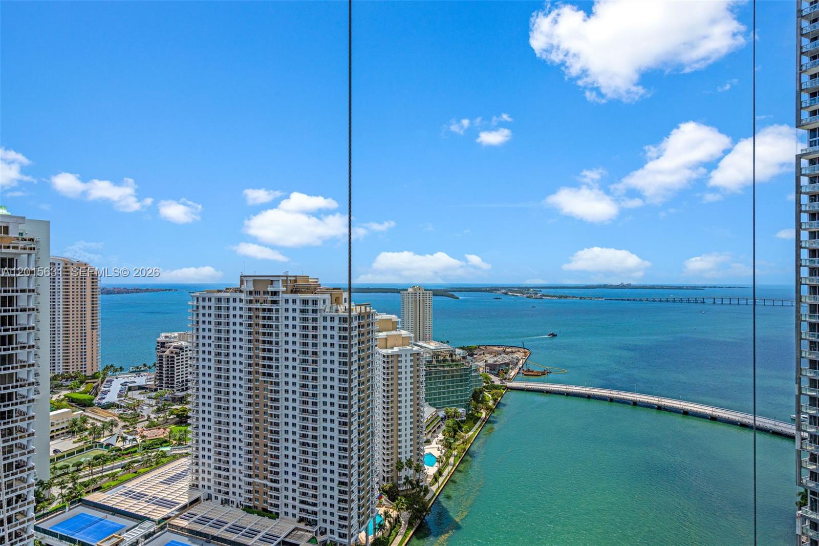 ICONBRICKELL CONDO NO 1 - Residential