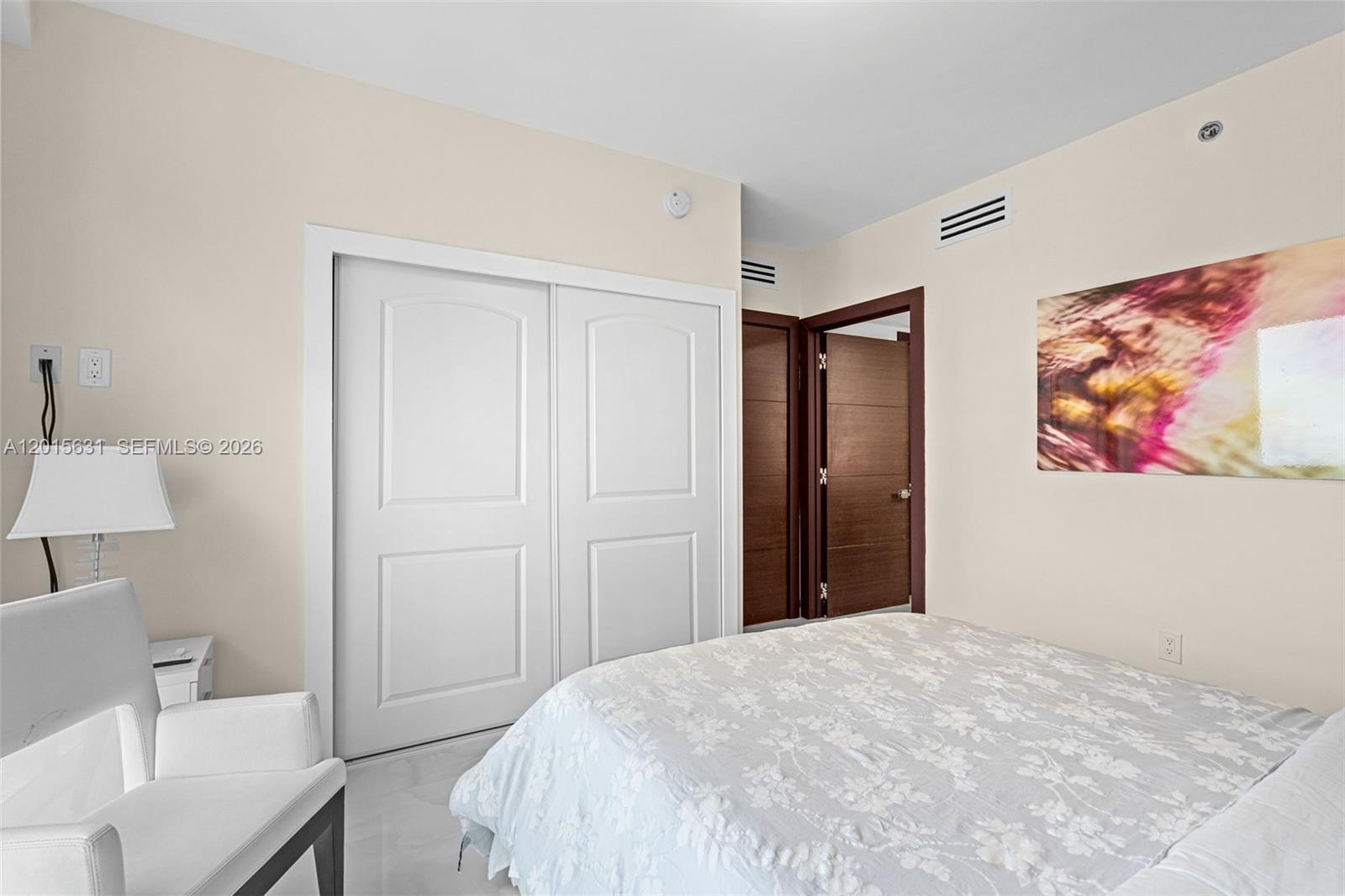 ICONBRICKELL CONDO NO 1 - Residential