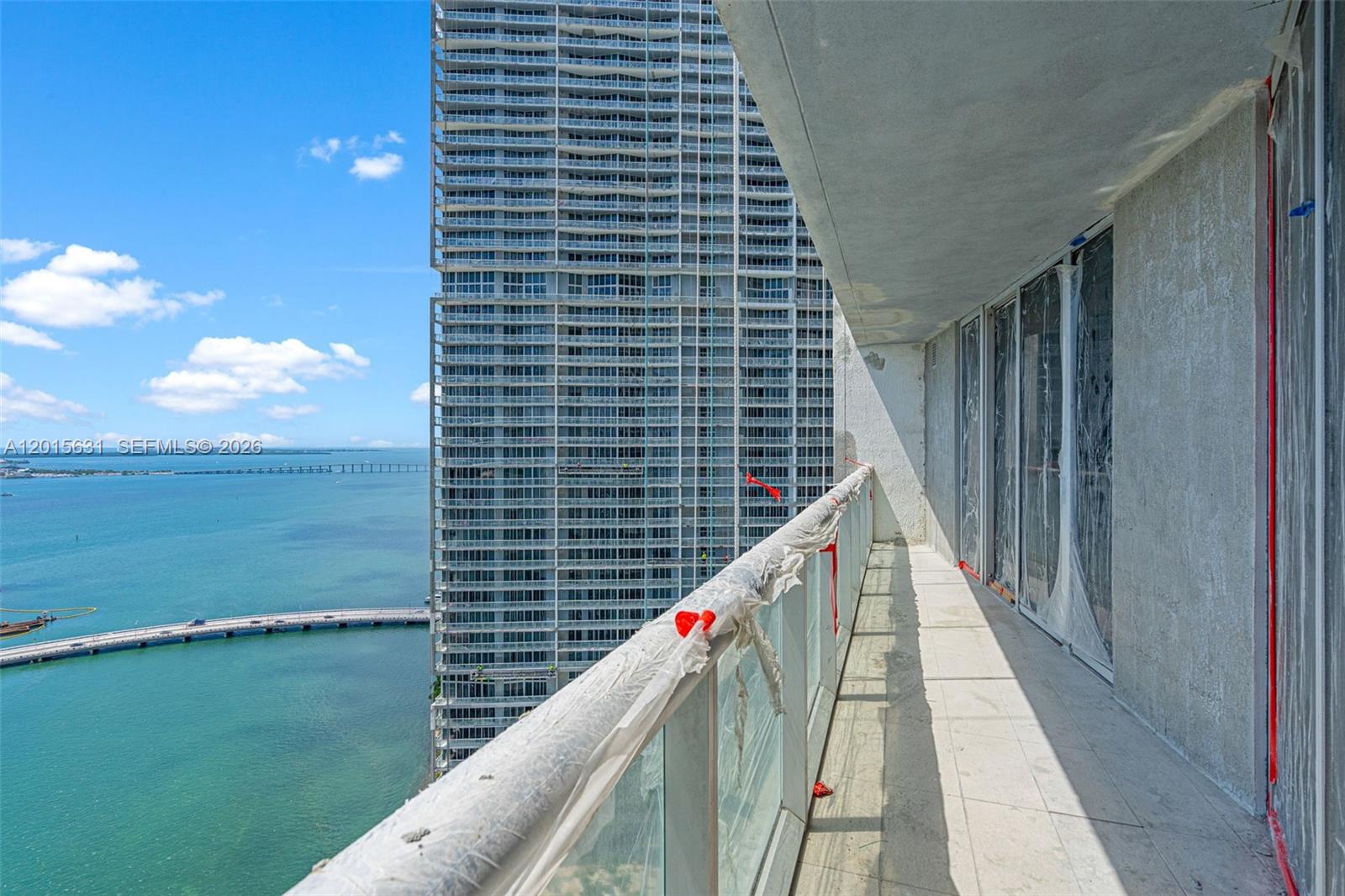 ICONBRICKELL CONDO NO 1 - Residential