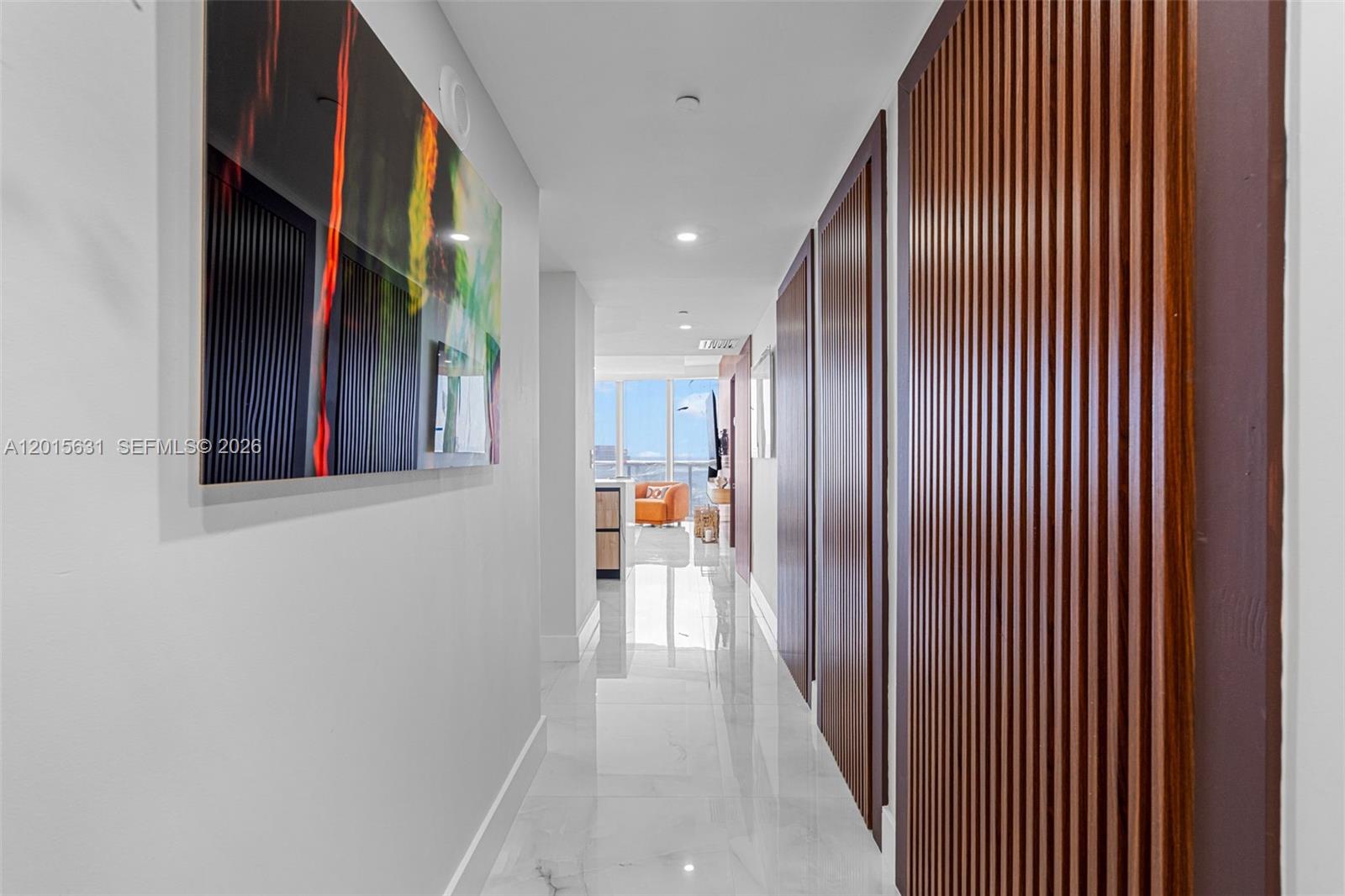 ICONBRICKELL CONDO NO 1 - Residential