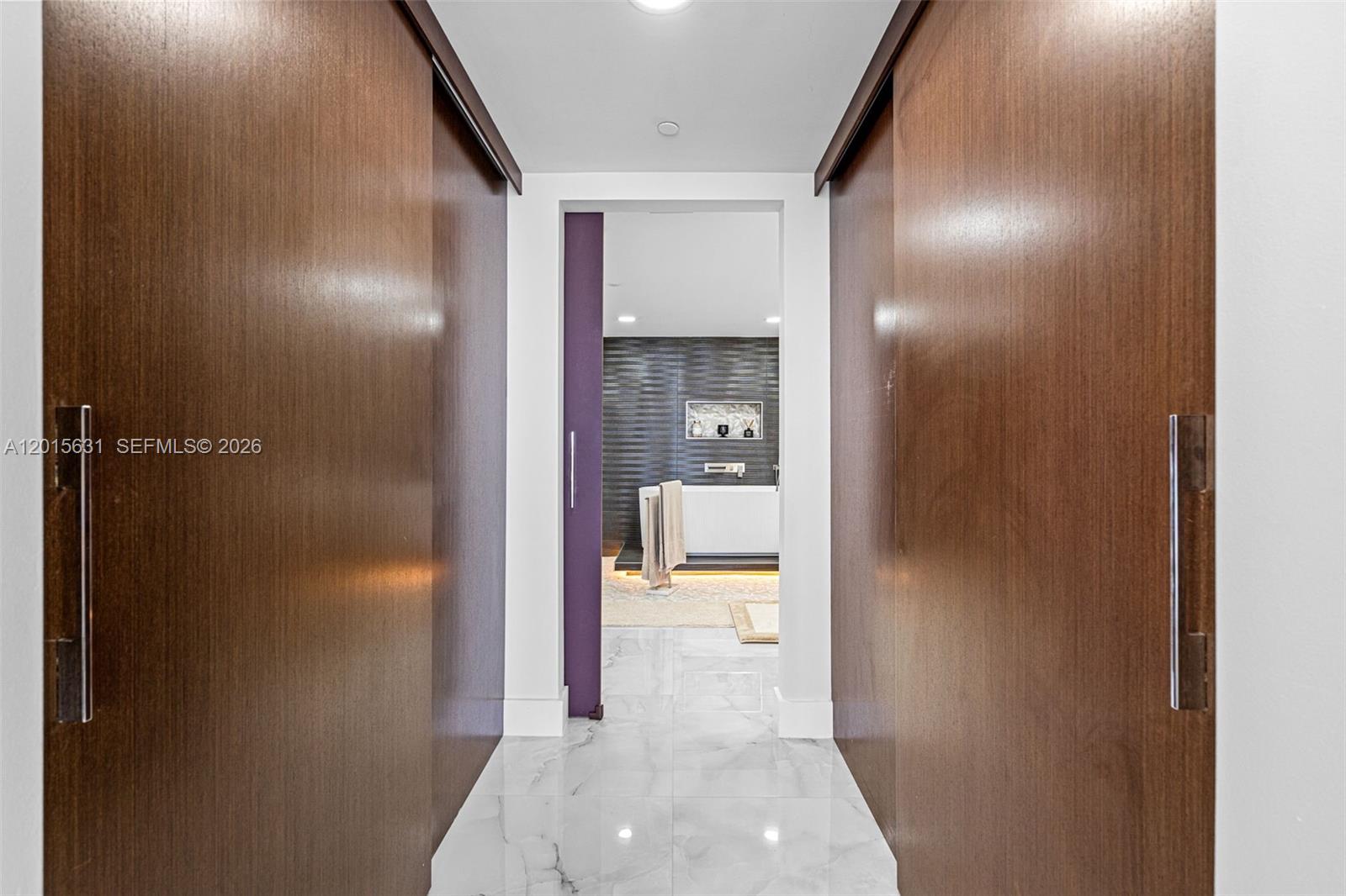 ICONBRICKELL CONDO NO 1 - Residential
