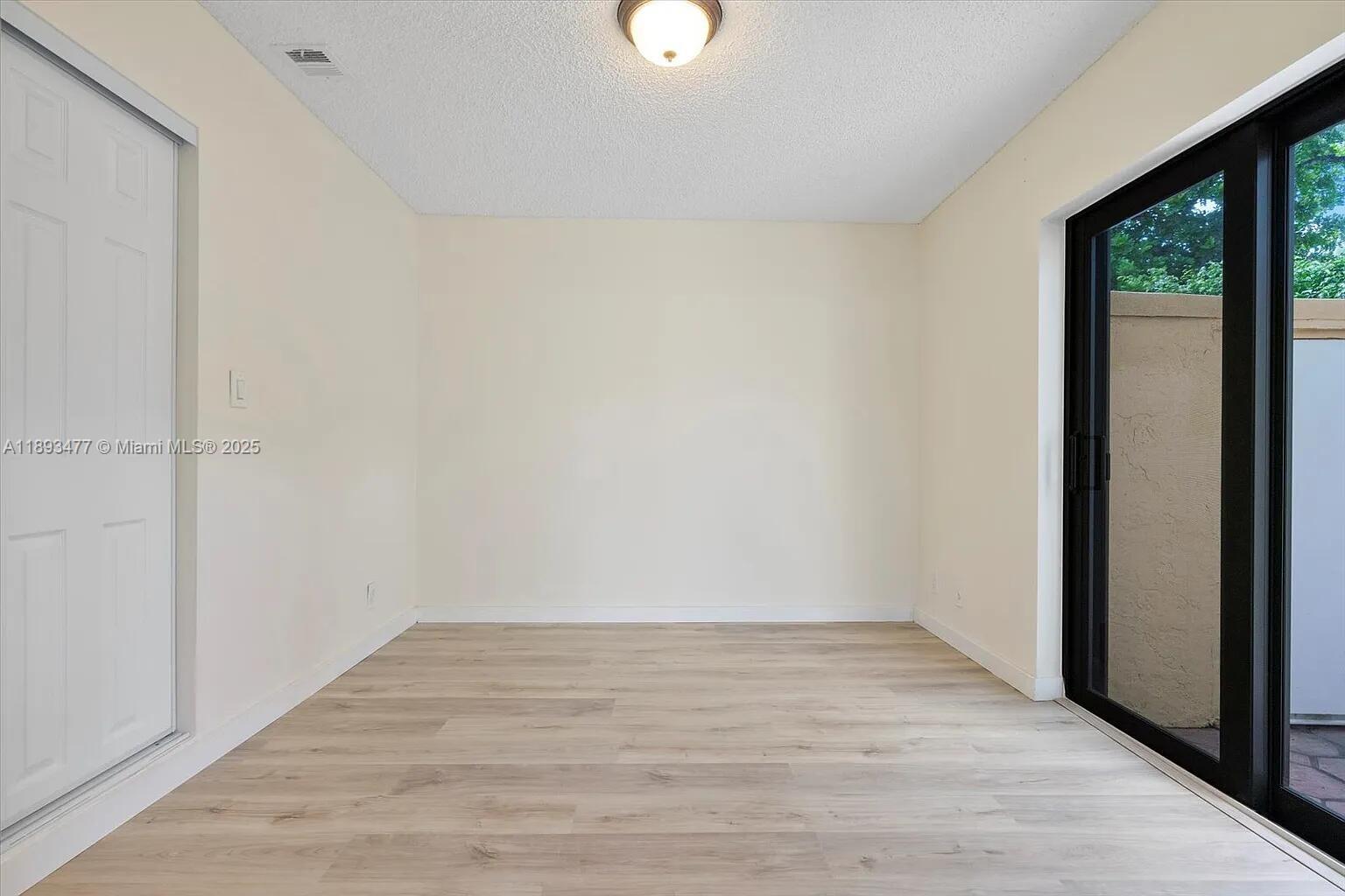 MARINER VILLAGE TH CONDO - Residential Lease