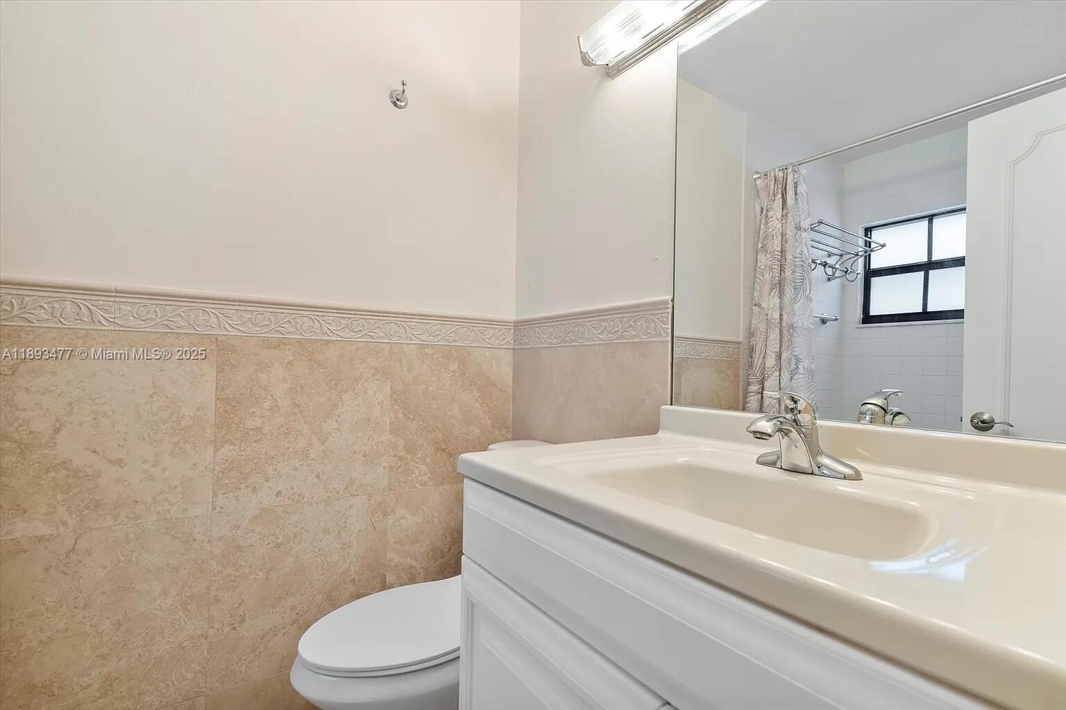 MARINER VILLAGE TH CONDO - Residential Lease