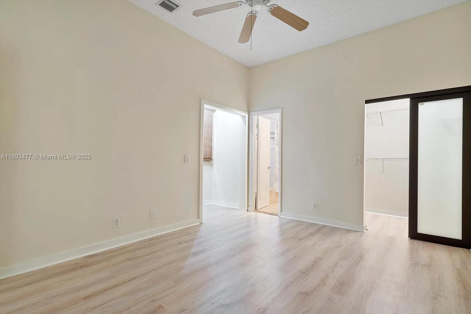 MARINER VILLAGE TH CONDO - Residential Lease