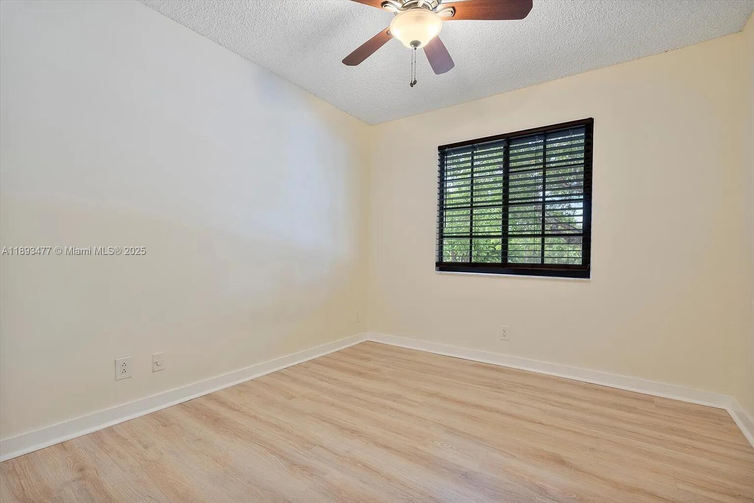 MARINER VILLAGE TH CONDO - Residential Lease