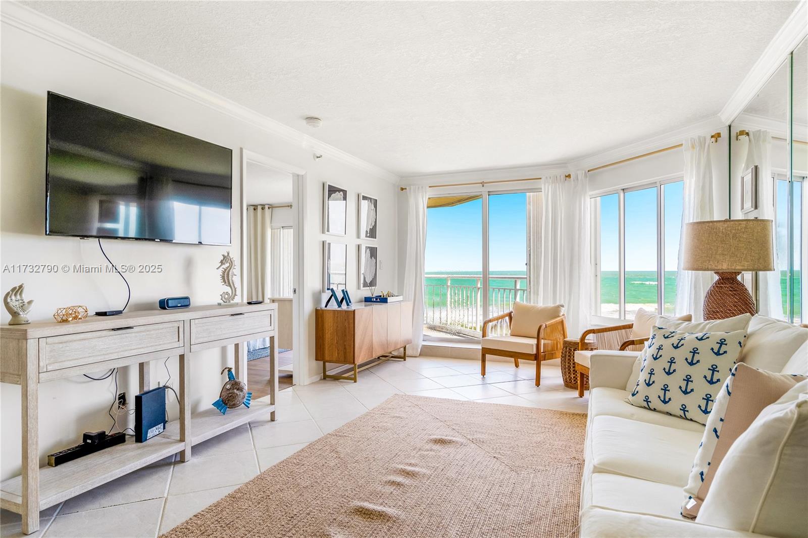 3870 N Highway A1a 405