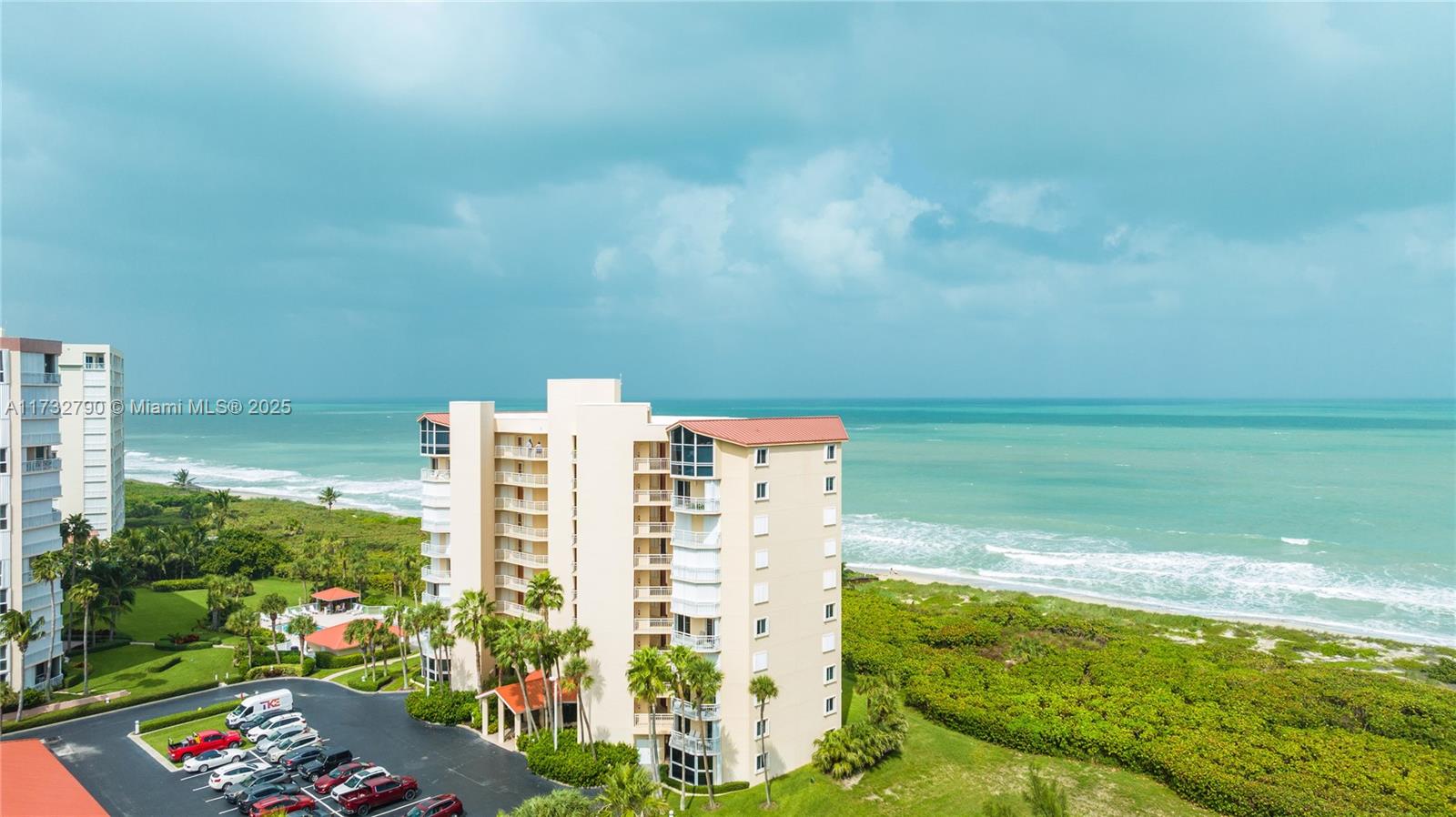 3870 N Highway A1a 405