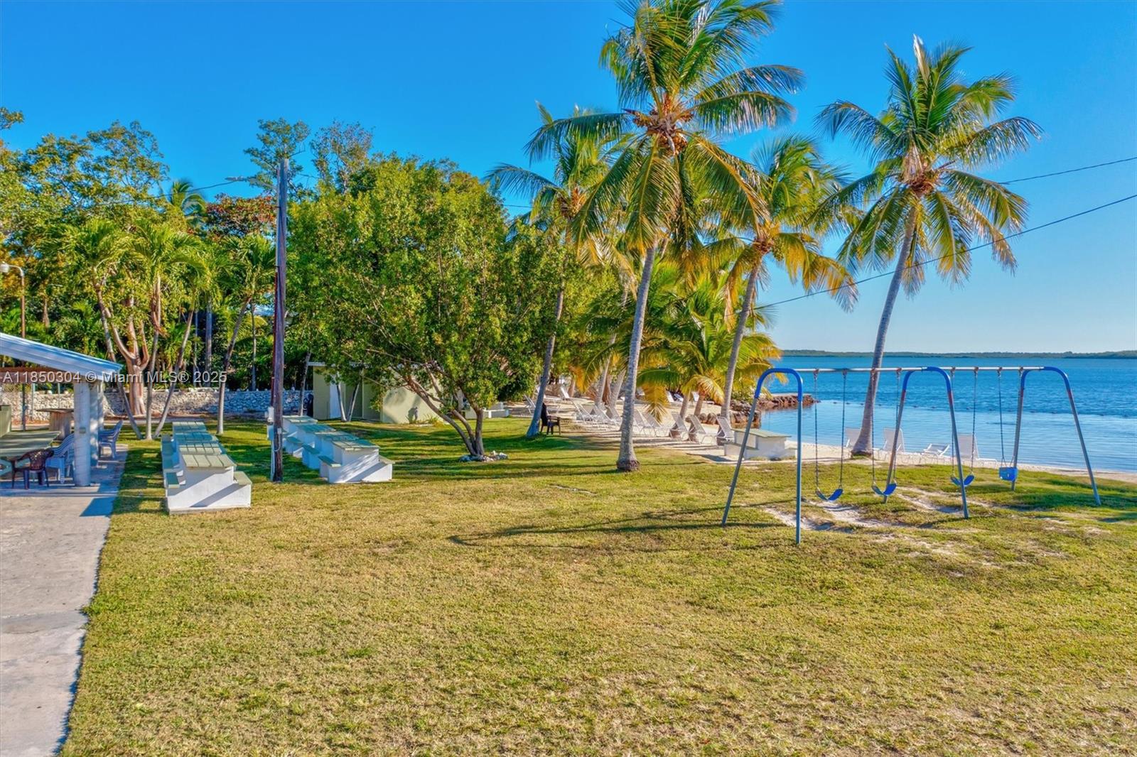 LARGO SOUND PARK - Residential Lease
