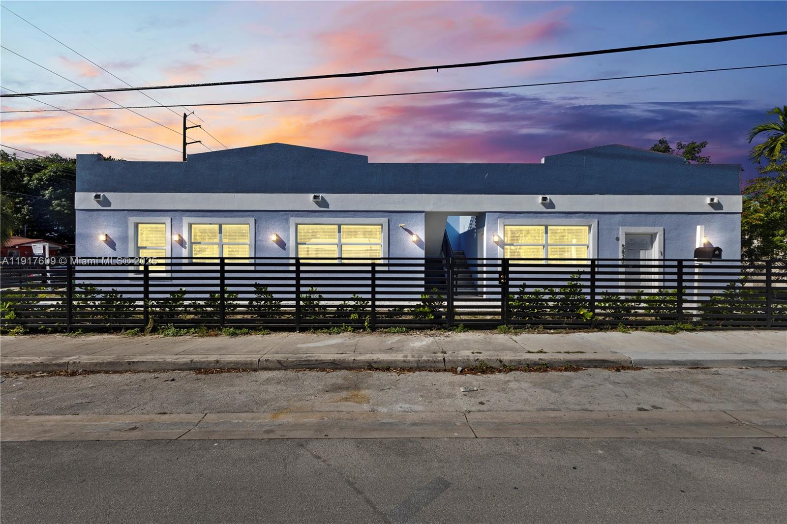 COLLEGE PARK - Residential