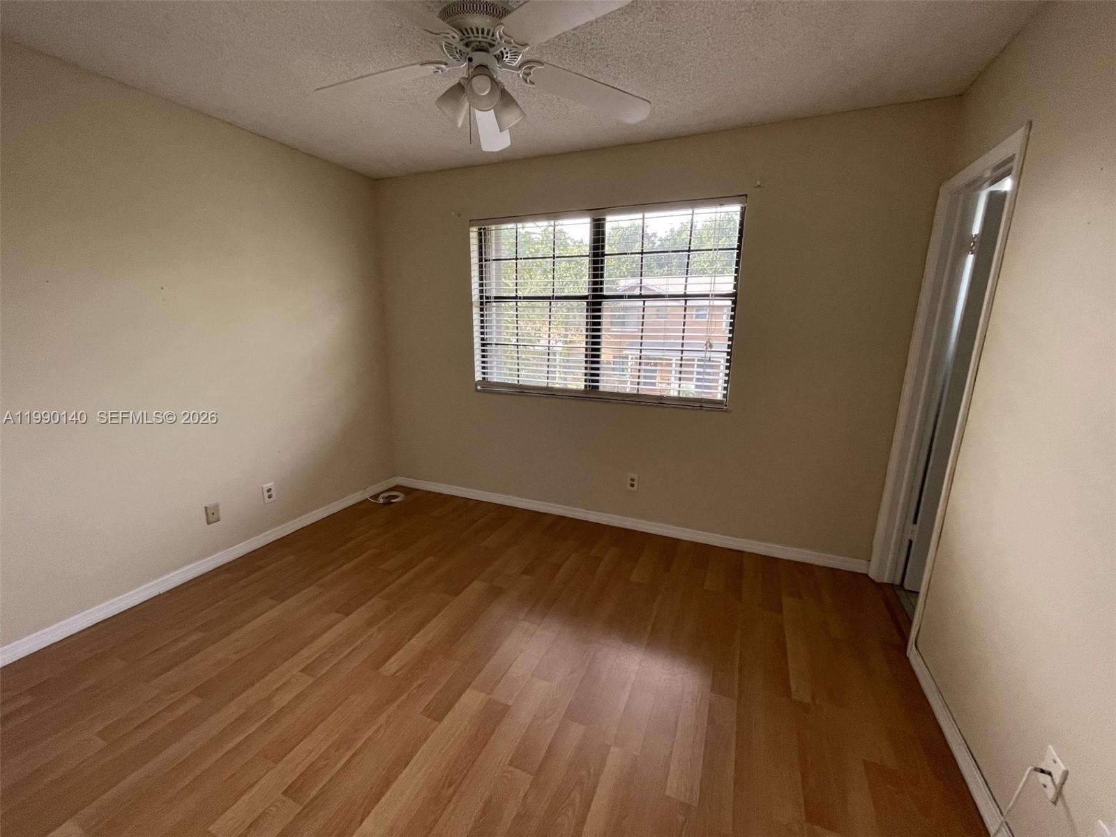 PEMBROKE POINTE SECTION T - Residential Lease
