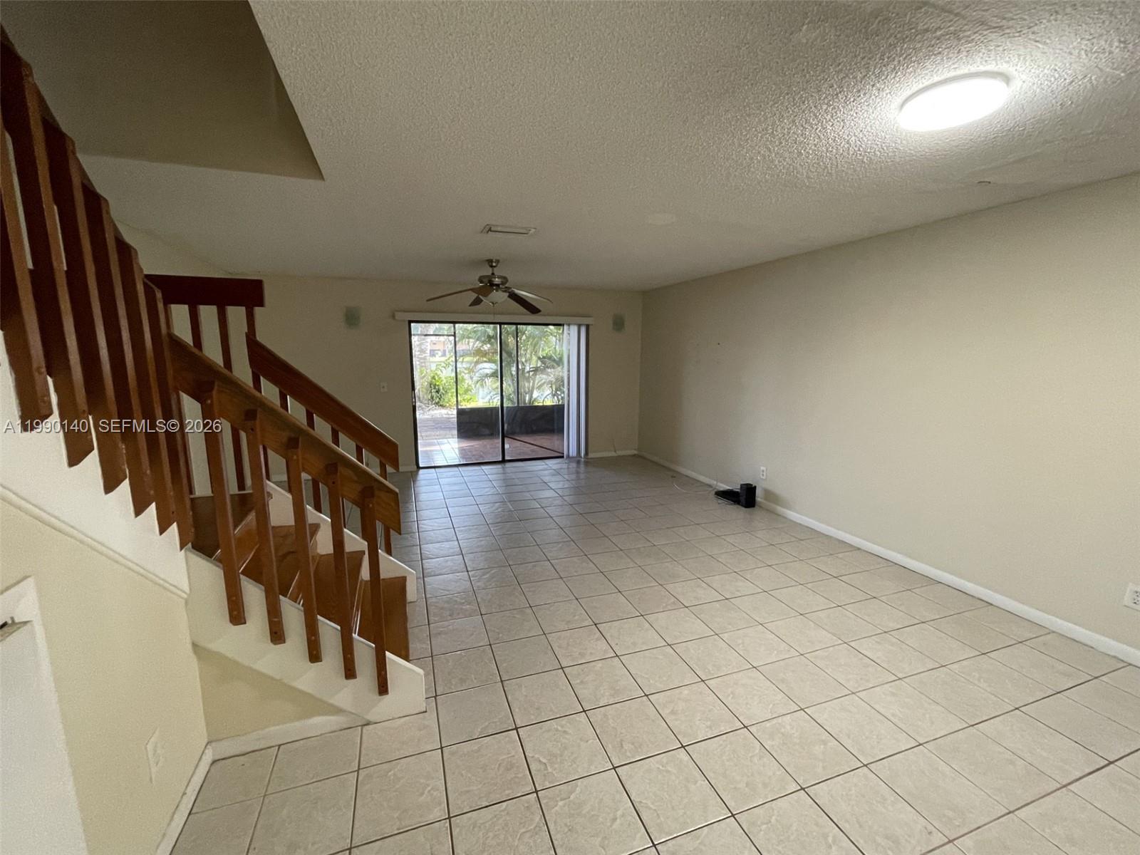 PEMBROKE POINTE SECTION T - Residential Lease