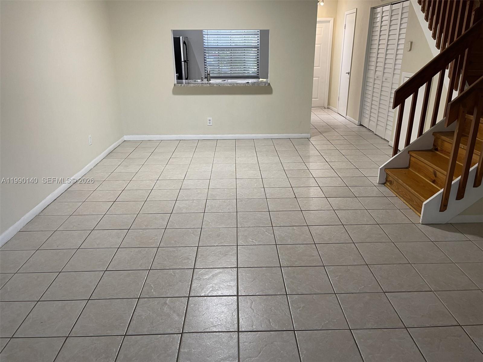 PEMBROKE POINTE SECTION T - Residential Lease