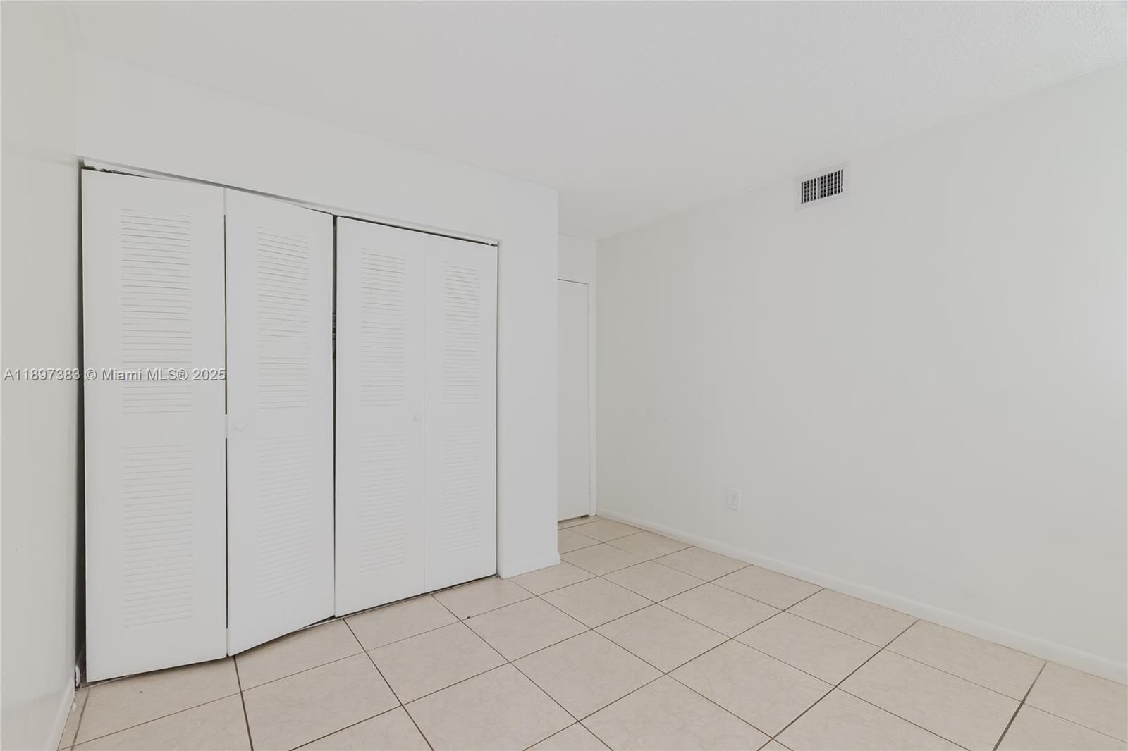 LAKEVIEW ESTATES CONDO - Residential Lease