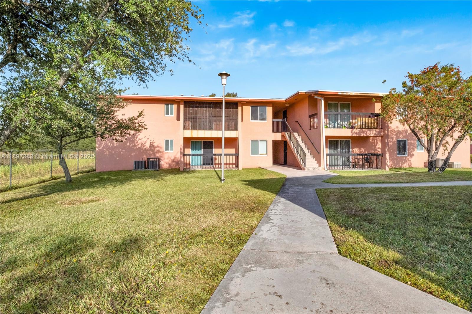 LAKEVIEW ESTATES CONDO - Residential Lease