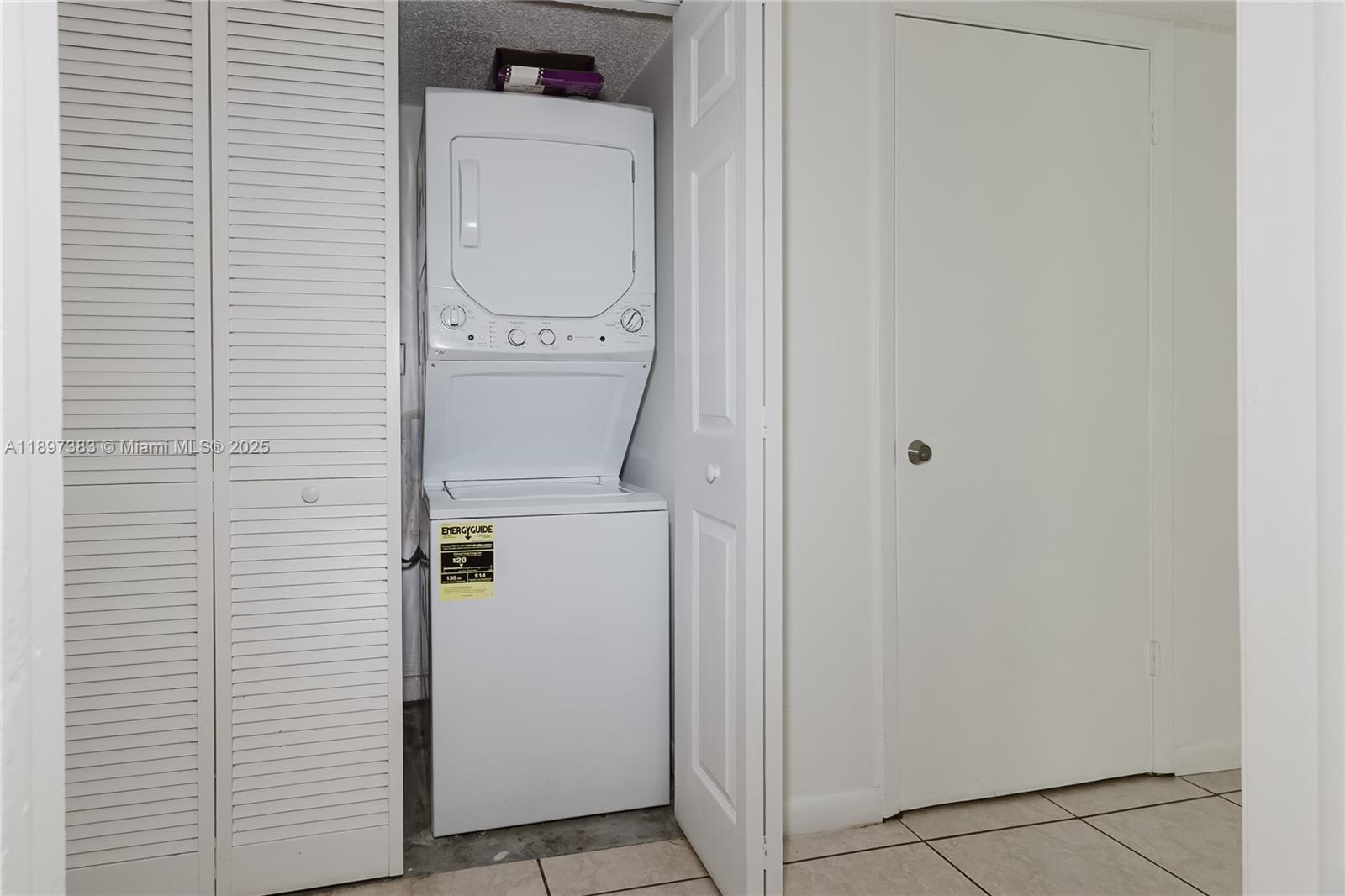 LAKEVIEW ESTATES CONDO - Residential Lease