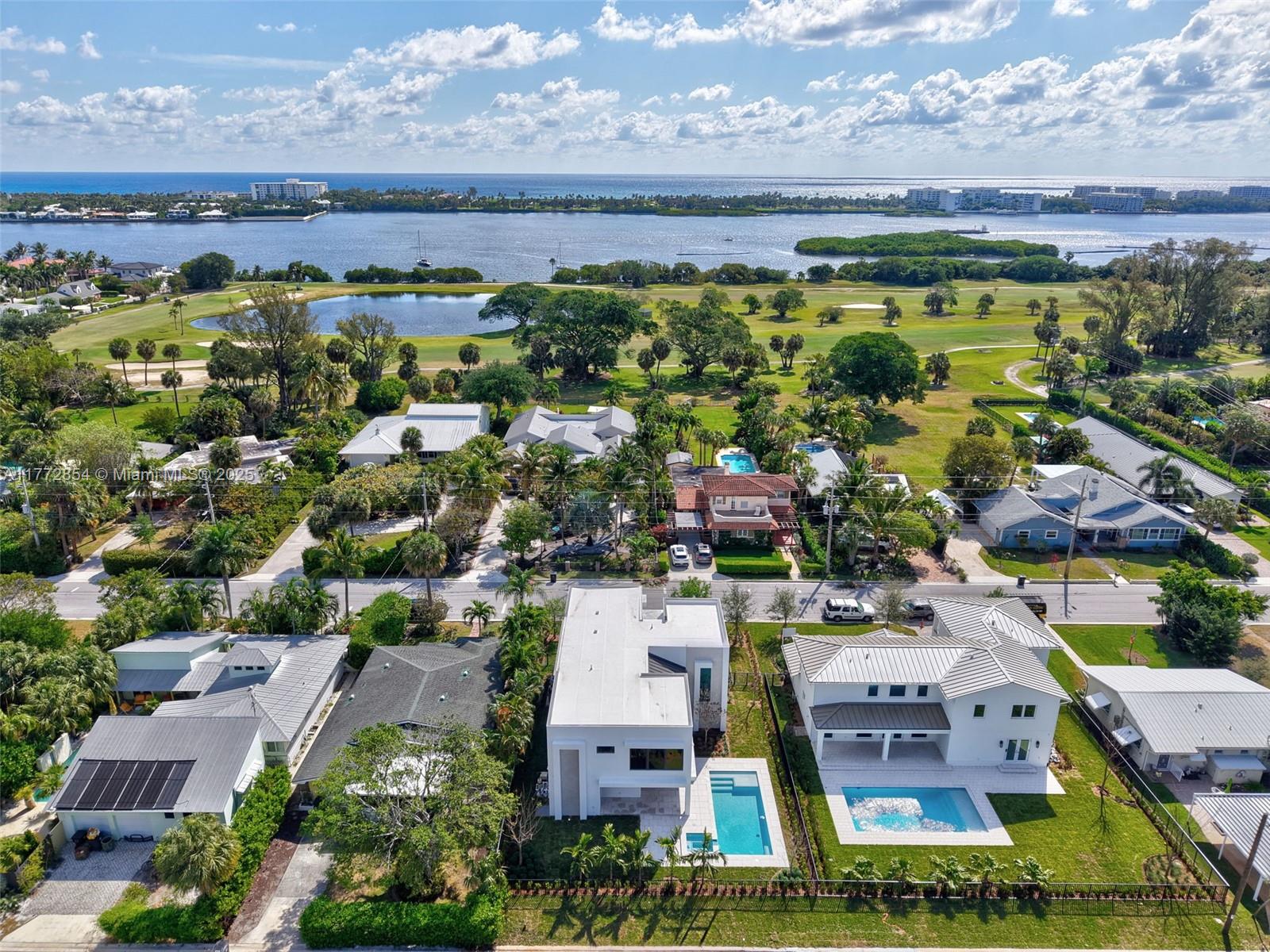 NORTH LAKE WORTH - Residential
