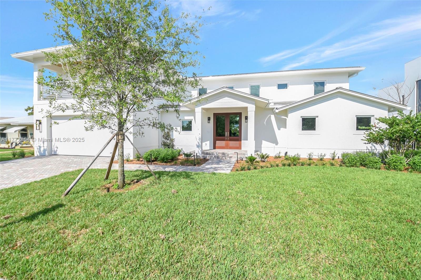 NORTH LAKE WORTH - Residential