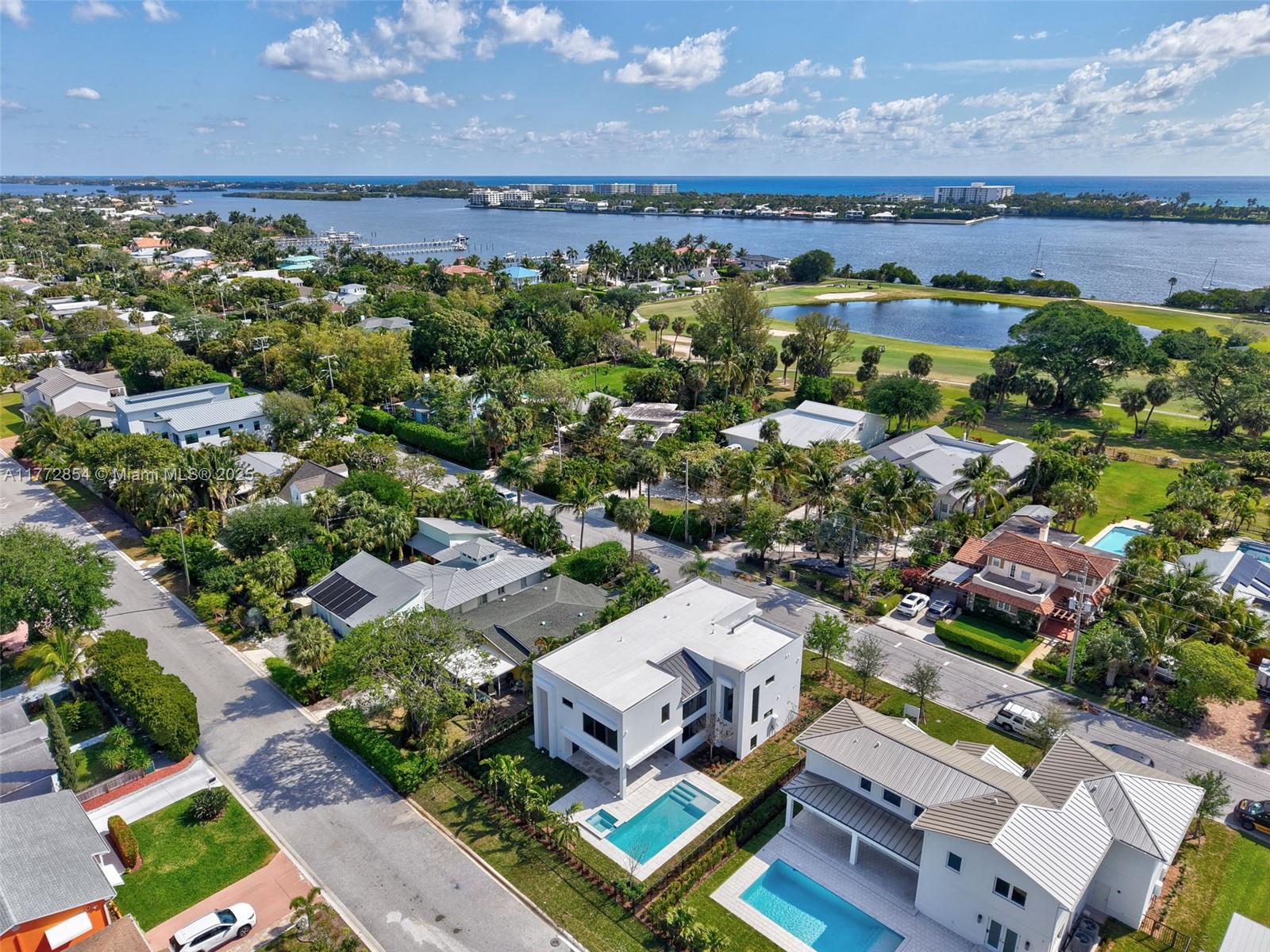 NORTH LAKE WORTH - Residential