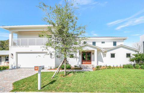 1415 N Lakeside Dr Lake Worth FL 33460