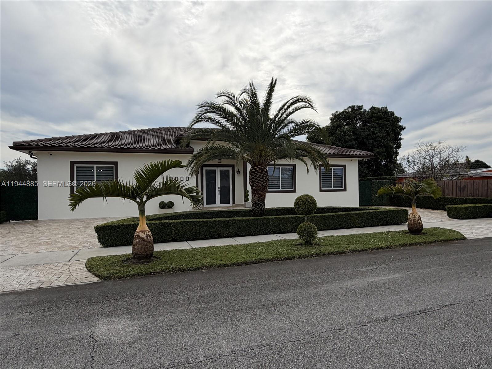 LEE MANOR 3RD ADDN - Residential