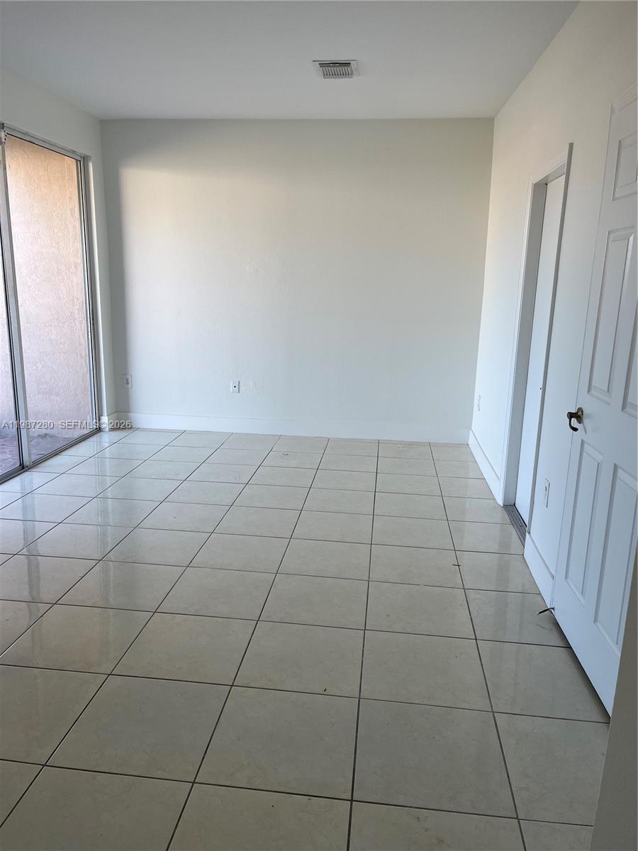 RIVERSIDE AT BISC NATL PK - Residential Lease