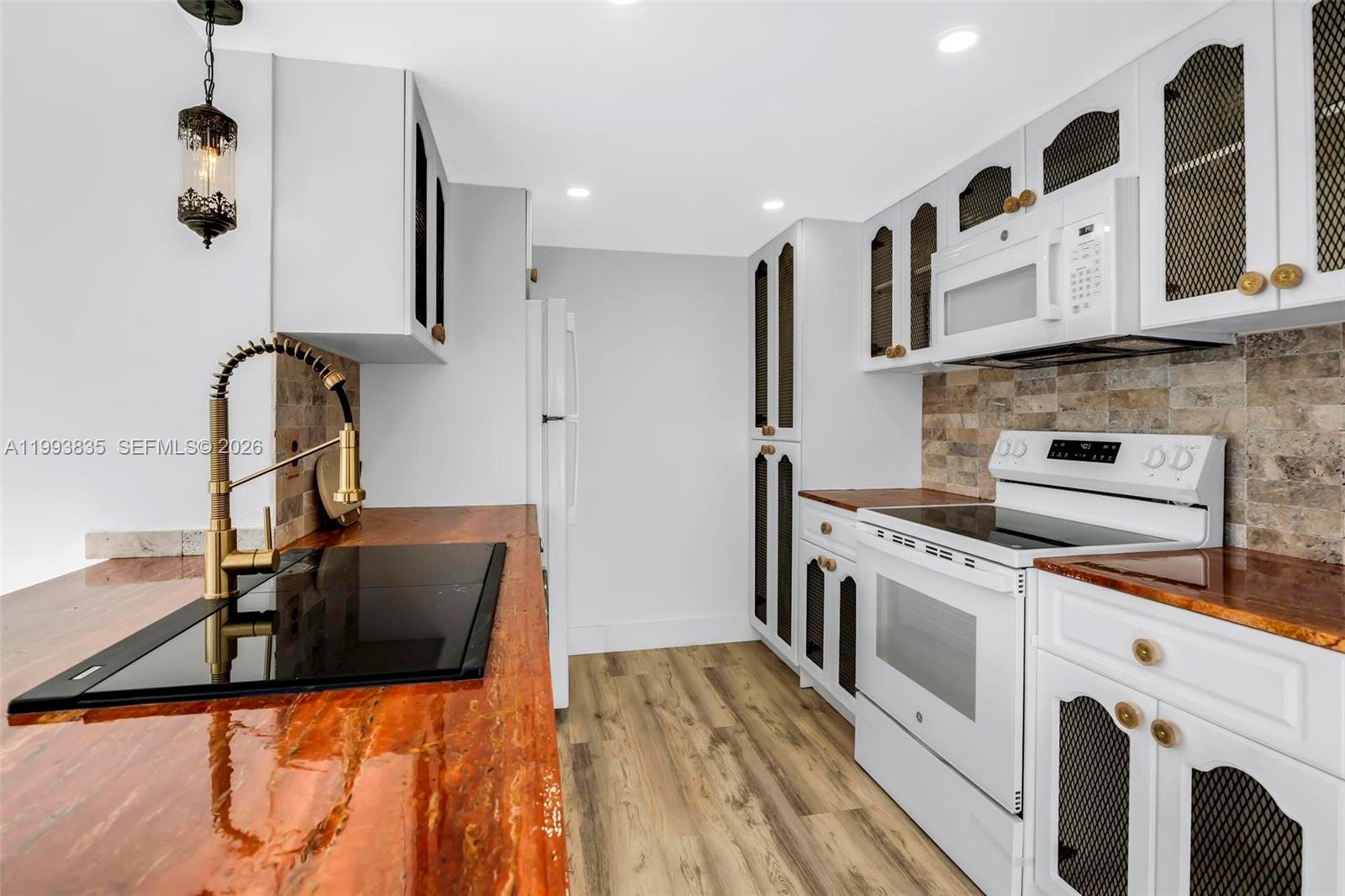STAR LAKE ESTATES NO 29 C - Residential Lease