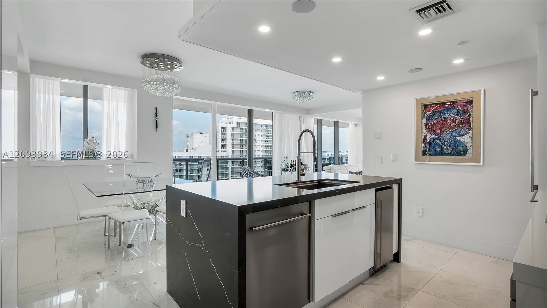 5875 Collins Ave 1707