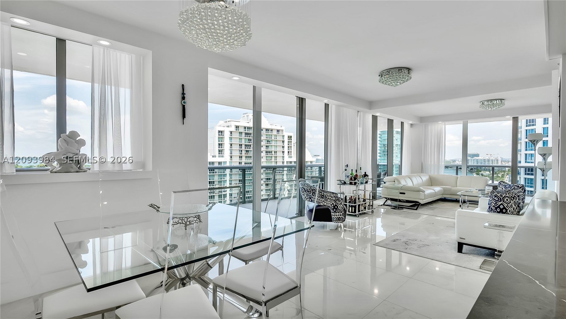 5875 Collins Ave 1707