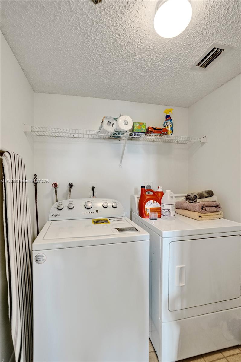 CYPRESS BEND CONDOMINIUM - Residential