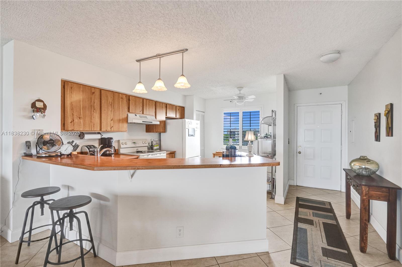 2215 Cypress Island Dr 707