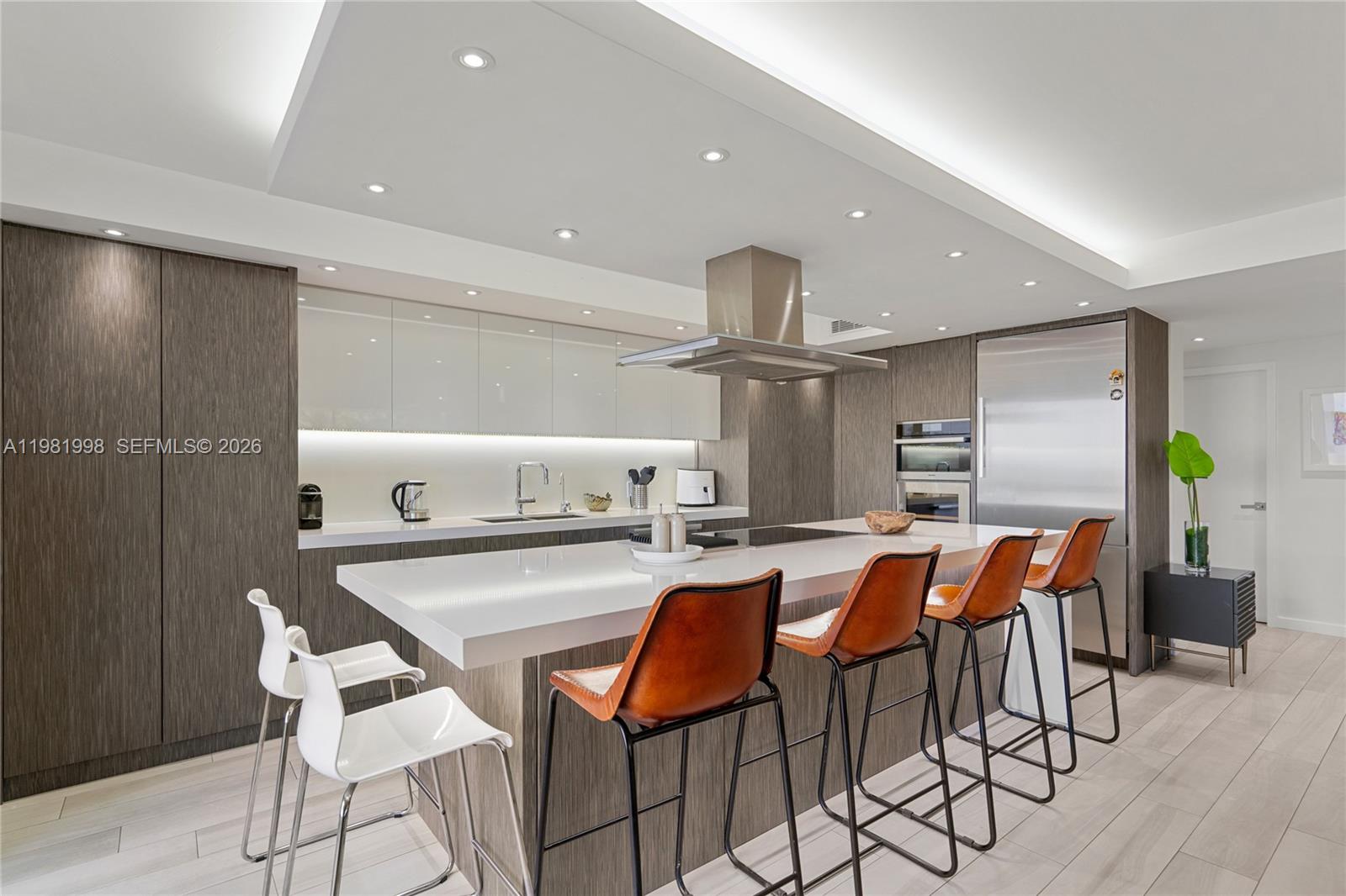 KEY BISCAYNES COMMODORE C - Residential Lease