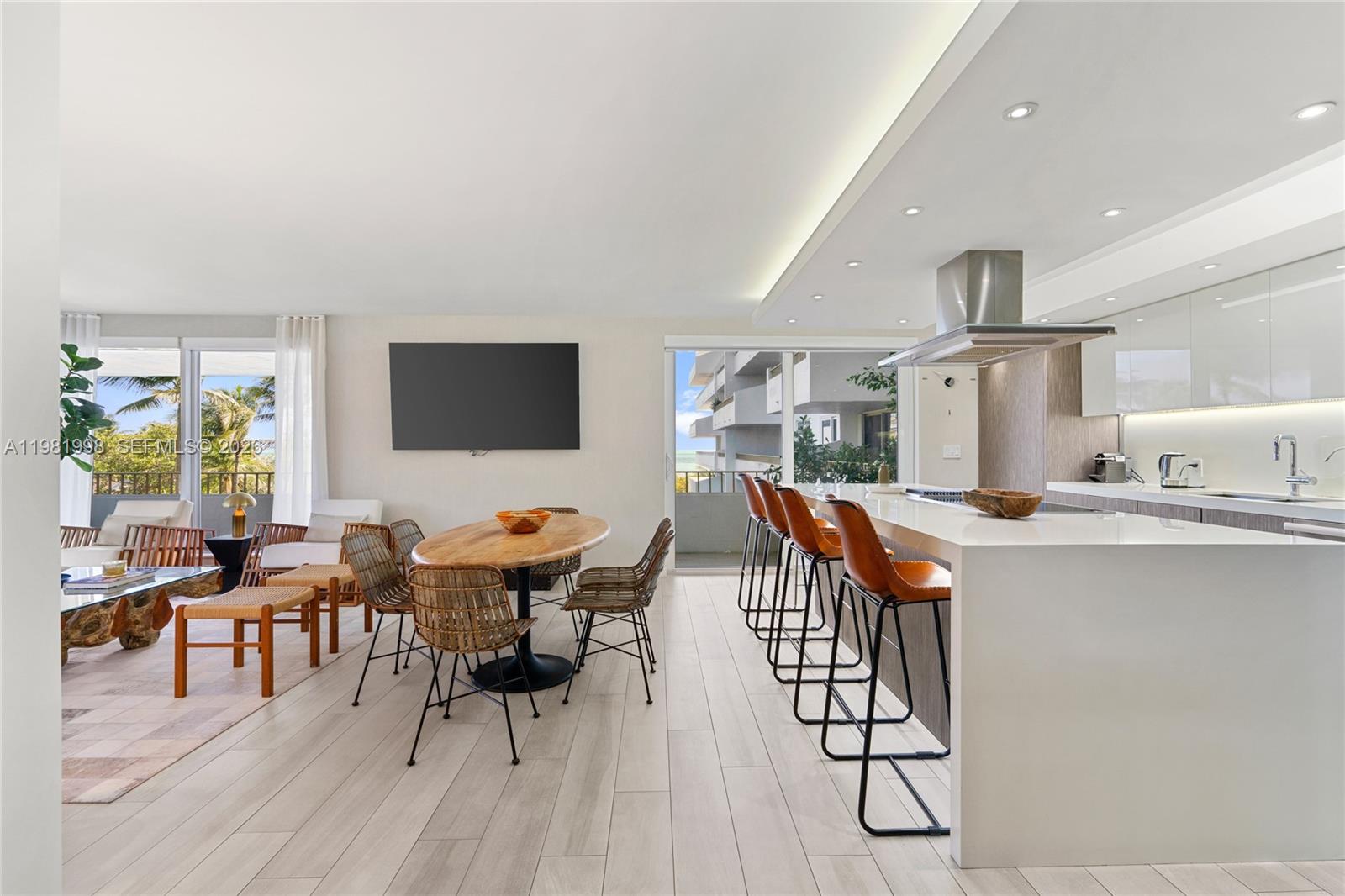 KEY BISCAYNES COMMODORE C - Residential Lease