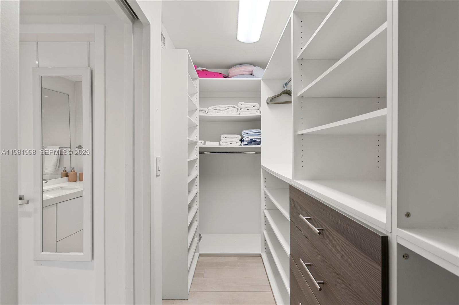 KEY BISCAYNES COMMODORE C - Residential Lease