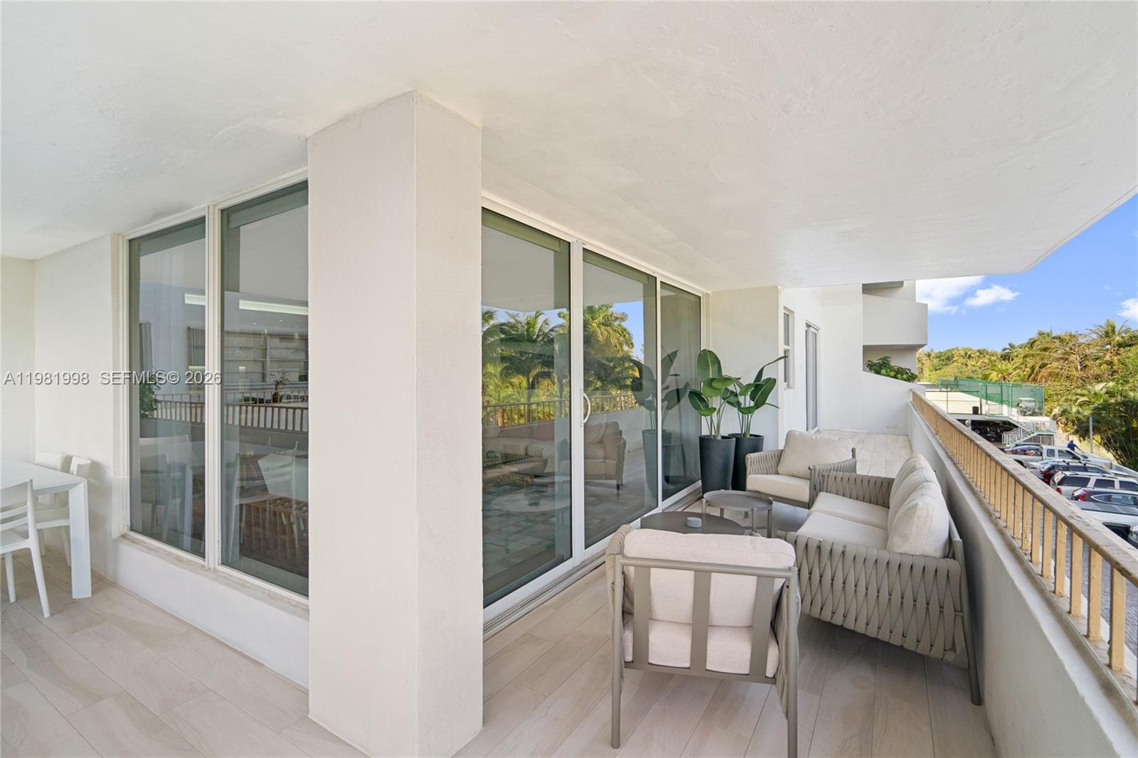 KEY BISCAYNES COMMODORE C - Residential Lease