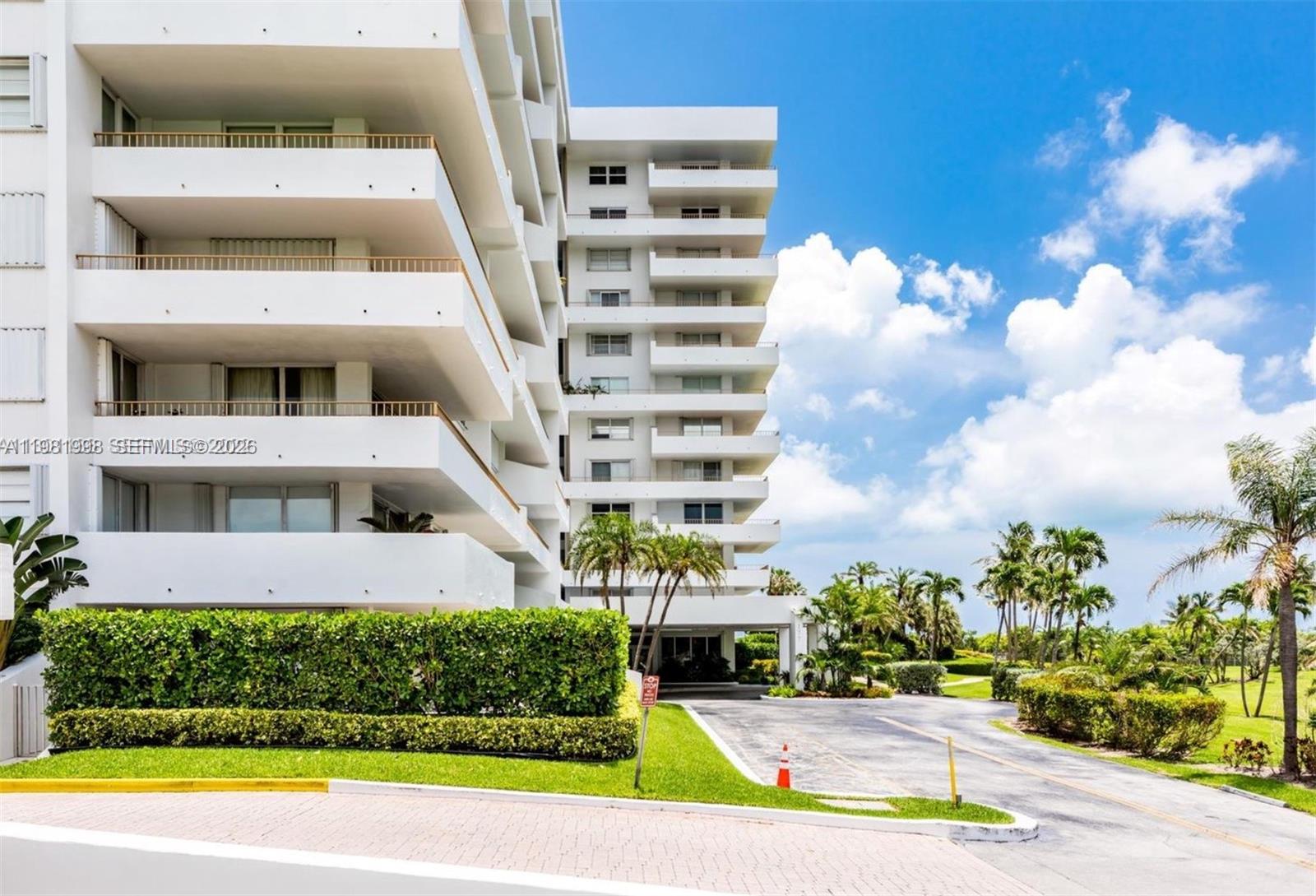 KEY BISCAYNES COMMODORE C - Residential Lease