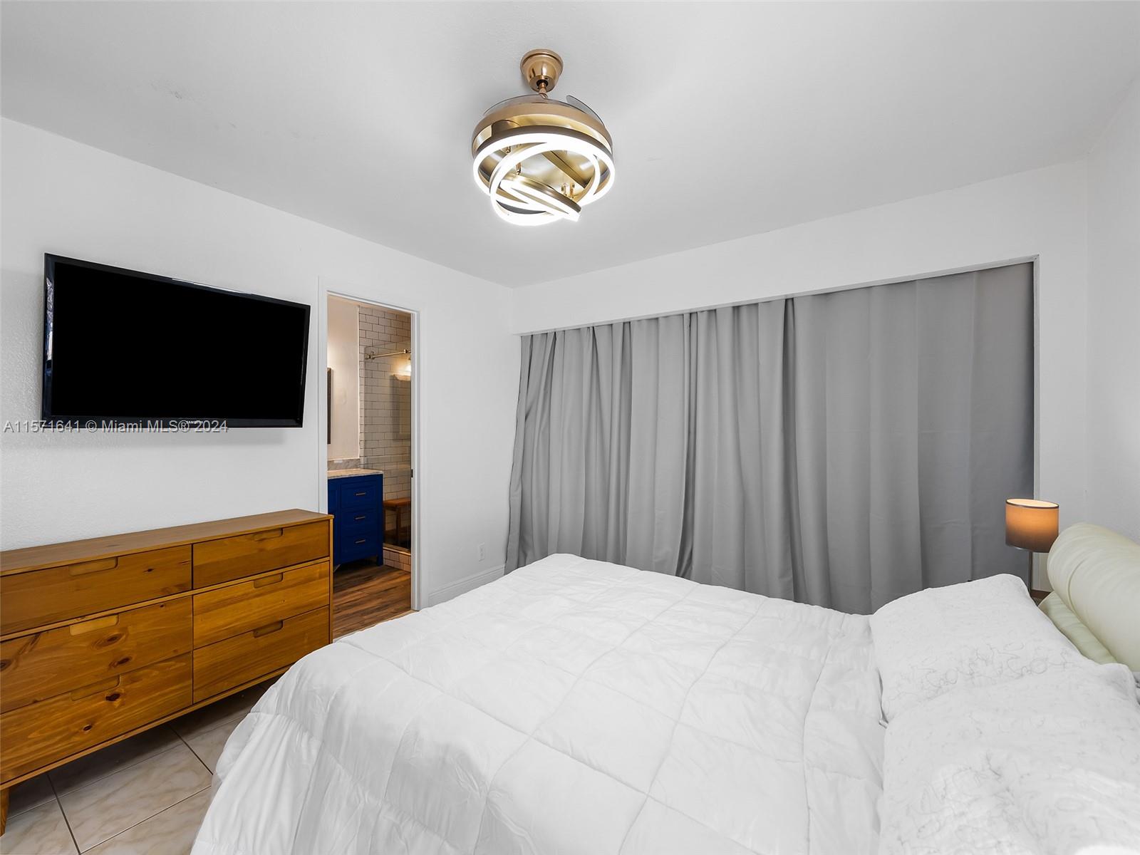 CROSSINGS OF BOYNTON BEACH - Residential