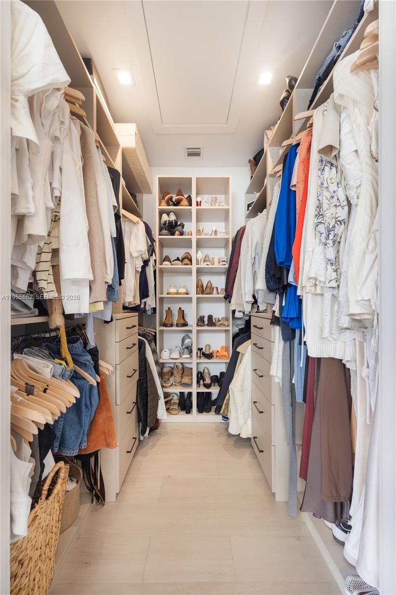 AUBURN HGTS - Residential