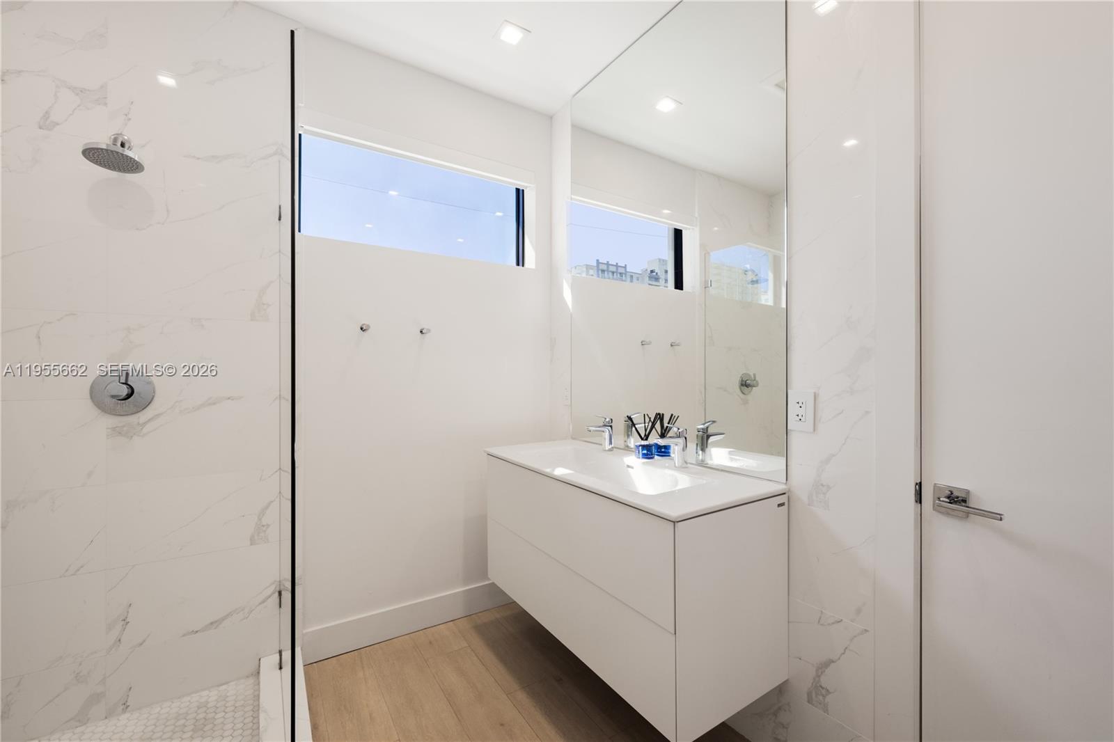 AUBURN HGTS - Residential