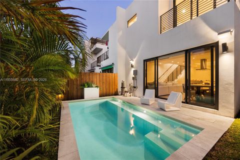 3067 SW 21st Ter 3067 Miami FL 33145